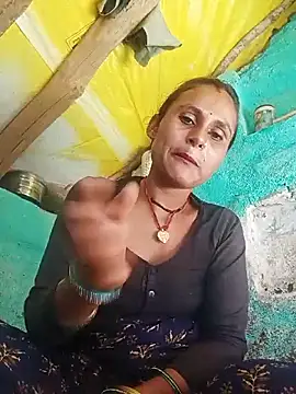 Cuty priti online show from February 15, 2026, 8:13 am