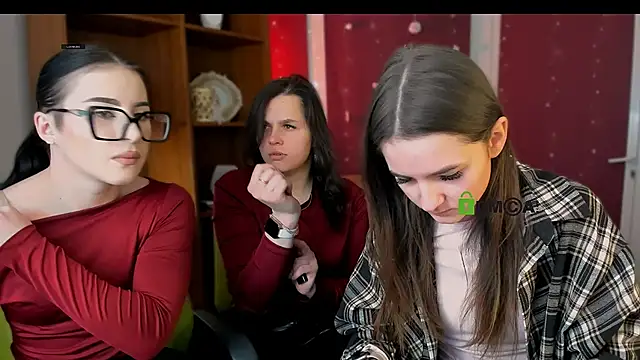 lole ti online show from January 18, 2026, 7:17 pm