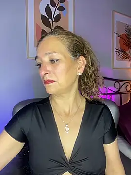 Snapshot of JennaMilf_ chatting on April 21, 2026, 6:23 pm JennaMilf online show from April 21, 2026, 6:23 pm