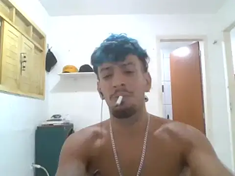 Snapshot of alpalo420 chatting on February 9, 2026, 10:25 pm alpalo420 online show from February 9, 2026, 10:25 pm