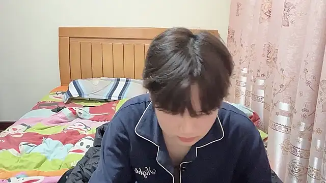 junnan001 online show from January 12, 2026, 11:15 am