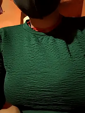 Madhu cute online show from February 12, 2026, 5:08 pm