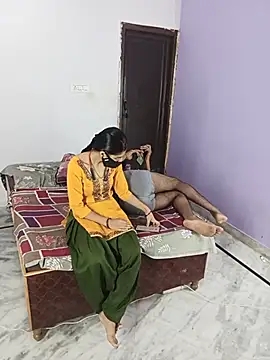 Snapshot of Curvy_Kavya chatting on July 17, 2026, 4:56 pm Curvy Kavya online show from July 17, 2026, 4:56 pm