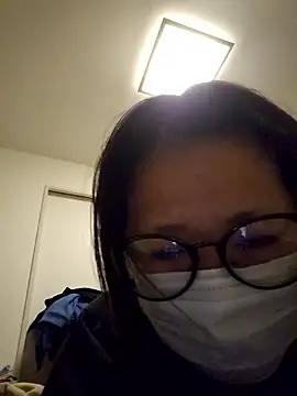 tomatocjin124 online show from January 15, 2026, 4:44 pm