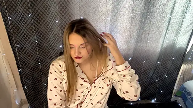 EmllyLighty online show from January 18, 2026, 9:24 am