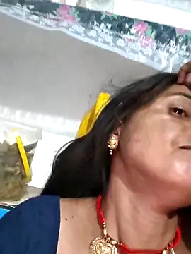 Snapshot of Mahima_rani34 chatting on May 31, 2026, 9:49 pm Mahima rani34 online show from May 31, 2026, 9:49 pm