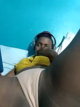 ShyNaughtyBabe online show from March 8, 2026, 7:50 pm