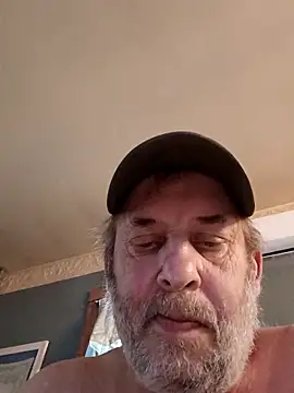 FragrantToe529 online show from March 6, 2026, 3:41 pm