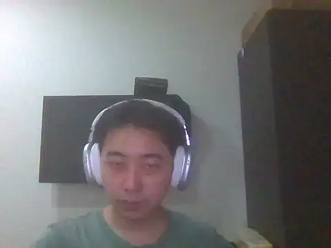 Snapshot of AJIJI1010 chatting on March 26, 2026, 6:35 pm AJIJI1010 online show from March 26, 2026, 6:35 pm