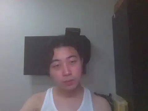 Snapshot of AJIJI1010 chatting on March 29, 2026, 5:24 pm AJIJI1010 online show from March 29, 2026, 5:24 pm