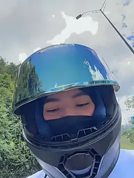 Ema Rose  online show from March 19, 2026, 5:17 pm