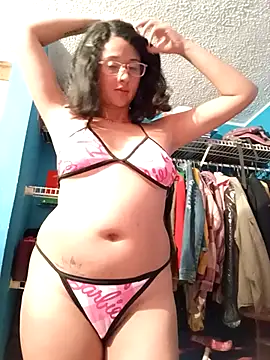 SweetDeya online show from April 22, 2026, 4:15 am