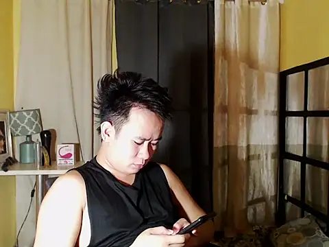 Snapshot of AnthonyCUMS17 chatting on February 9, 2026, 9:24 am AnthonyCUMS17 online show from February 9, 2026, 9:24 am