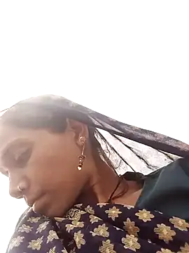 Karishma singh online show from April 8, 2026, 6:02 am