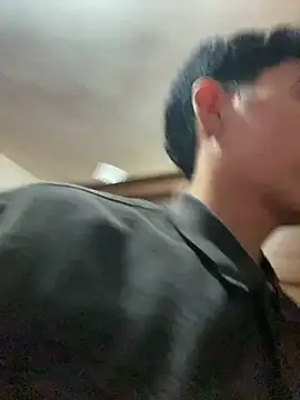 Chic0j0ven online show from December 22, 2025, 11:35 pm