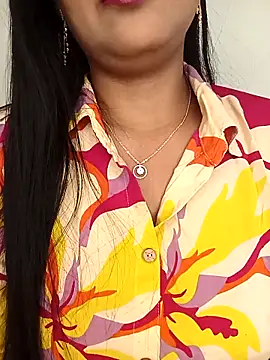 Snapshot of Deshi_bhabhi143 chatting on April 6, 2026, 6:14 am Deshi bhabhi143 online show from April 6, 2026, 6:14 am