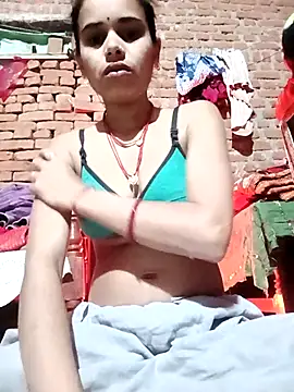 Fency Love143 online show from February 20, 2026, 12:40 am