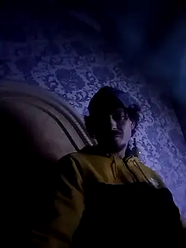 Eldiablo2055 online show from December 22, 2025, 4:20 am