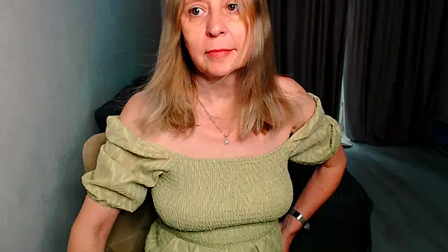 MiLenaMilf online show from May 31, 2026, 7:48 am