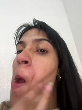 ValentinaEvanz online show from February 21, 2026, 10:00 pm