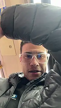 Latin Paisa Boy online show from February 16, 2026, 1:07 pm