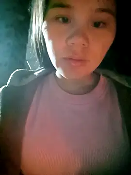 DIANAKUTE online show from February 4, 2026, 11:53 pm