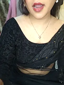 Saumyy online show from April 4, 2026, 4:15 pm