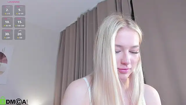 ChloeAlba online show from February 13, 2026, 3:57 am