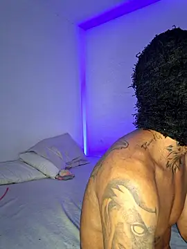  keylafisher  online show from January 10, 2026, 3:19 am