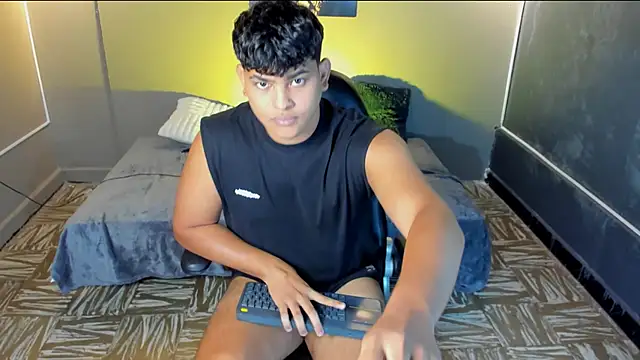 Nicole and thiago1 online show from February 15, 2026, 9:22 pm