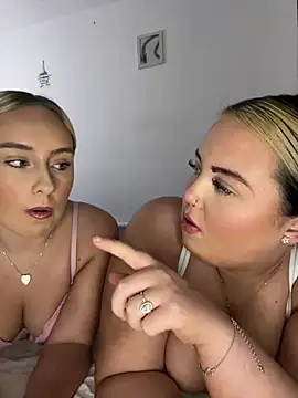 KatieCeexx online show from January 10, 2026, 9:16 pm