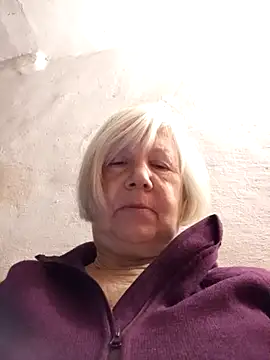 Snapshot of KlaudiaDarling chatting on January 10, 2026, 8:16 am KlaudiaDarling online show from January 10, 2026, 8:16 am