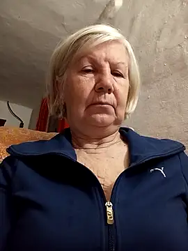 KlaudiaDarling online show from February 25, 2026, 11:14 pm