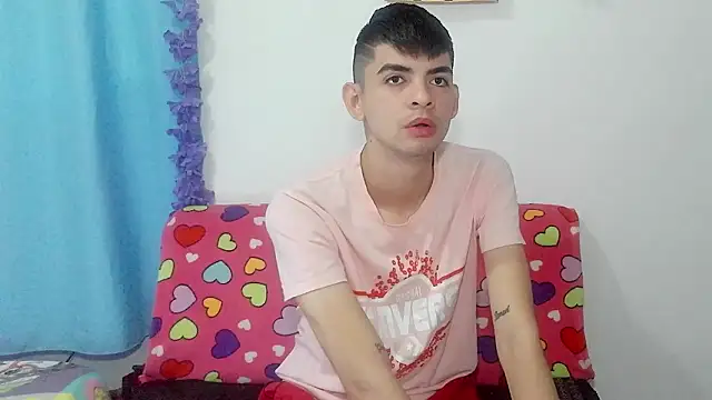 Snapshot of nico22love chatting on February 9, 2026, 12:31 pm nico22love online show from February 9, 2026, 12:31 pm