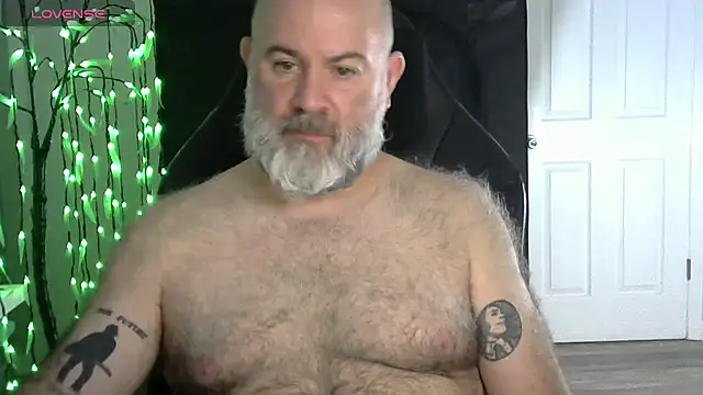 XJJ77x online show from February 28, 2026, 3:07 am