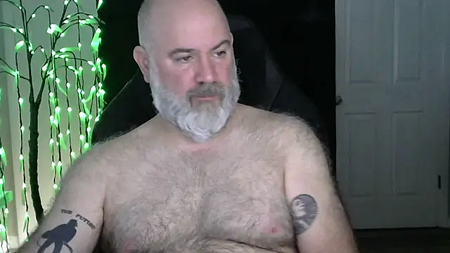 XJJ77x online show from March 3, 2026, 3:07 pm