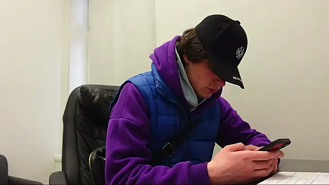 Daniel Shawnn online show from April 4, 2026, 9:07 am