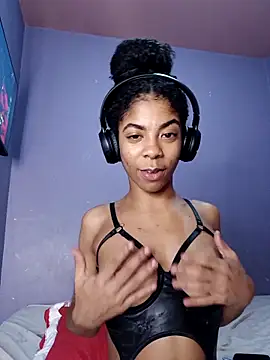 Snapshot of Samarajenyfer chatting on February 17, 2026, 7:27 am Samarajenyfer online show from February 17, 2026, 7:27 am