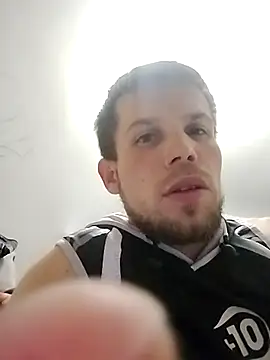 Bosik23 online show from April 13, 2026, 9:31 pm