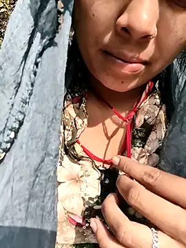 janbi sexe online show from January 19, 2026, 9:02 am