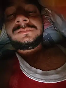 Snapshot of amazingboyyy12 chatting on April 8, 2026, 12:21 am amazingboyyy12 online show from April 8, 2026, 12:21 am