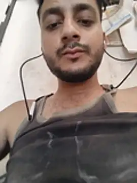 amazingboyyy12 online show from June 7, 2026, 11:03 am
