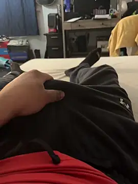 elpapigrande12 online show from February 9, 2026, 1:31 am