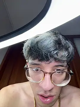 ArthurDavies  online show from February 9, 2026, 3:54 am