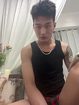 nanda108520 online show from April 15, 2026, 2:57 pm