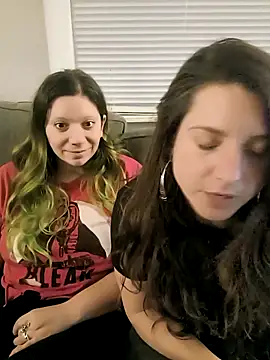 Snapshot of NickiiBianca chatting on April 1, 2026, 4:35 am NickiiBianca online show from April 1, 2026, 4:35 am