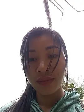 Snapshot of Hiniyk2 chatting on March 21, 2026, 8:41 am Hiniyk2 online show from March 21, 2026, 8:41 am