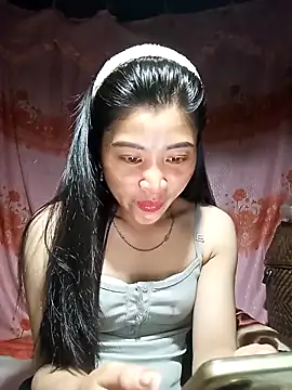 Snapshot of Hiniyk2 chatting on March 23, 2026, 1:26 pm Hiniyk2 online show from March 23, 2026, 1:26 pm