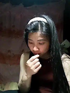 Snapshot of Hiniyk2 chatting on April 3, 2026, 1:31 pm Hiniyk2 online show from April 3, 2026, 1:31 pm