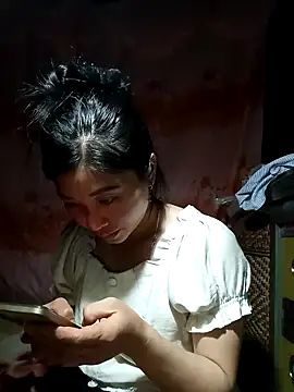 Snapshot of Hiniyk2 chatting on April 4, 2026, 3:09 pm Hiniyk2 online show from April 4, 2026, 3:09 pm